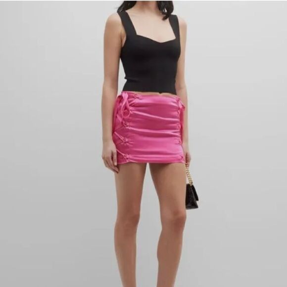 NWT Dundas Women's Pink Bambi Lace-Up Satin Mini Skirt Size IT40 US4 - Picture 15 of 15